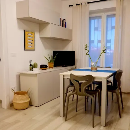 Stella Del Mare - A Pochi Passi Dalla * אלסיו