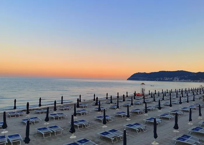 Stella Del Mare - A Pochi Passi Dalla Alassio